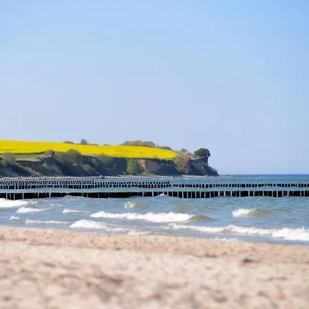 Mariannenweg Whg M02 * Tarnewitz